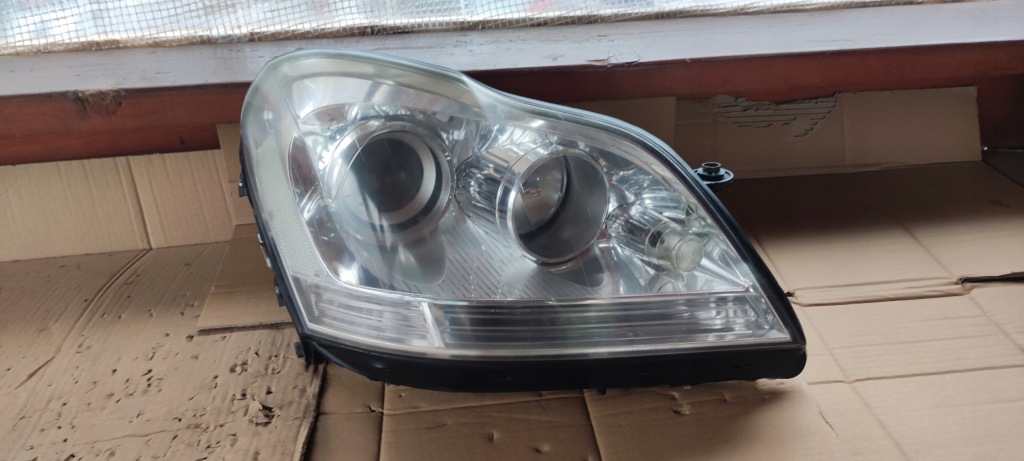 фото №1, Лампа перед mercedes gl 164