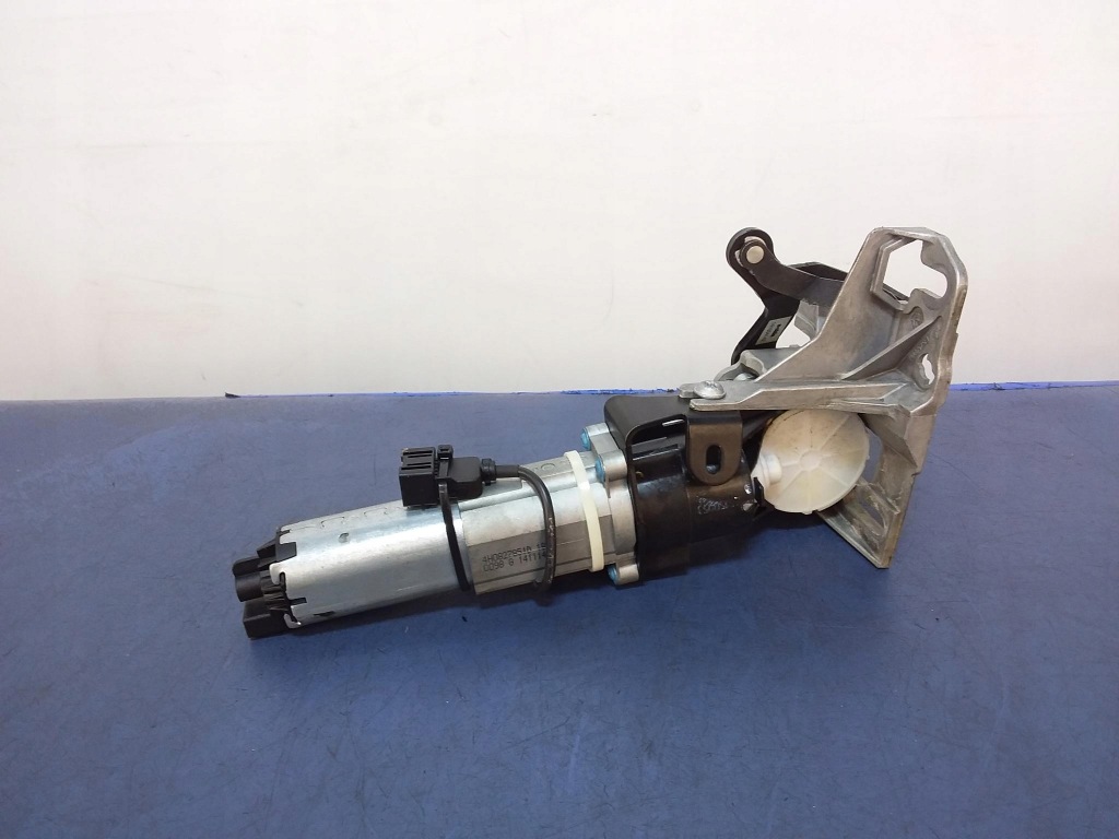 фото №1, Audi a8 d4 привід кришки багажника 4h0827851d