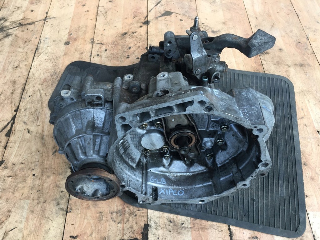 фото №1, Коробка передач передач audi a3 8p 2.0 fsi glb