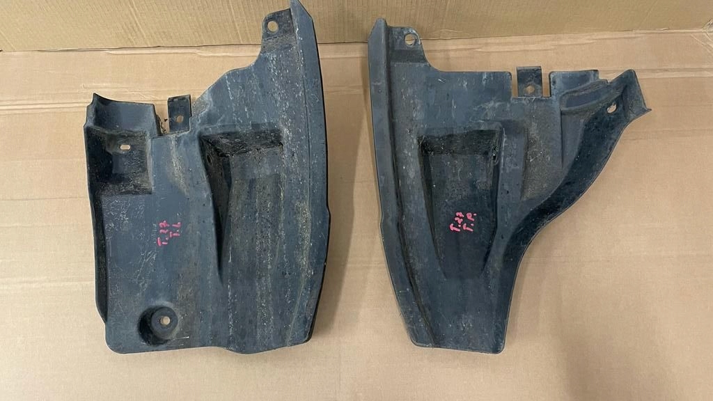 фото №1, Toyota avensis t29 15-20 sedan підкрилок задня