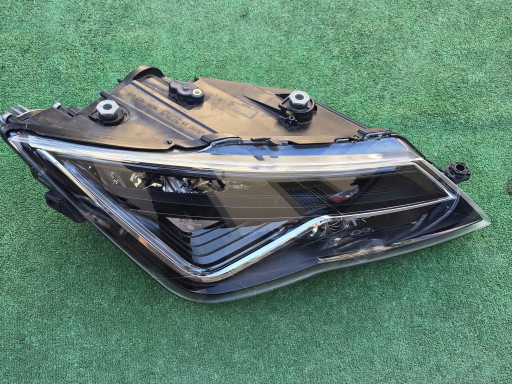 фото №2, Seat leon 3 iii lift 5f1 full led лампа передня