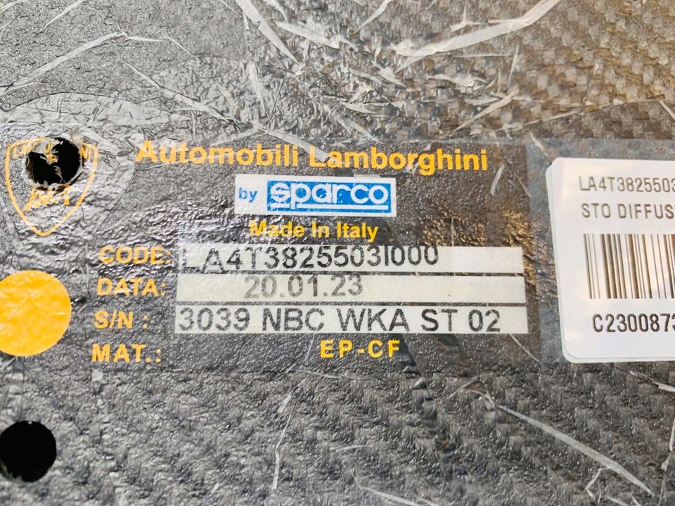 фото №12, Lamborghini huracan sto бампер диффузор 4t3807166b