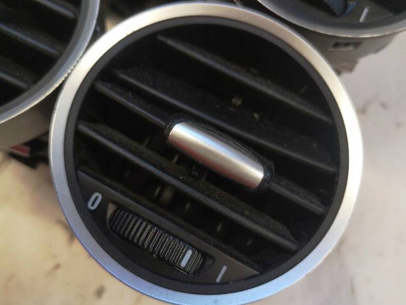 фото №2, Решётка обдув средняя alfa romeo 145