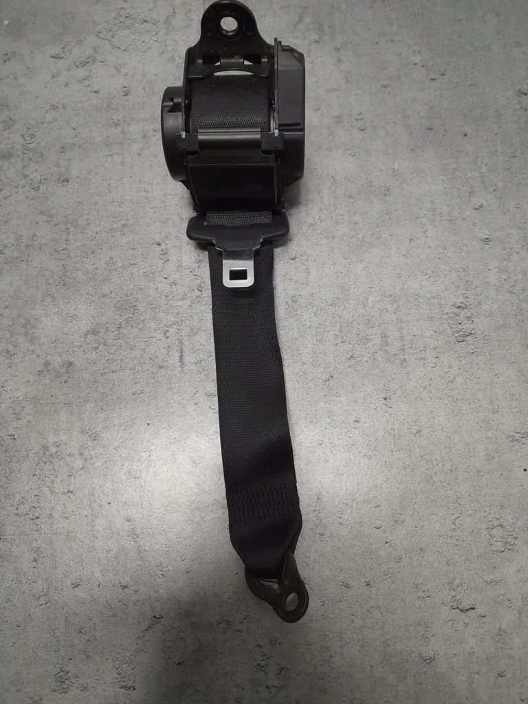 фото №1, Pas безпеки bmw f20