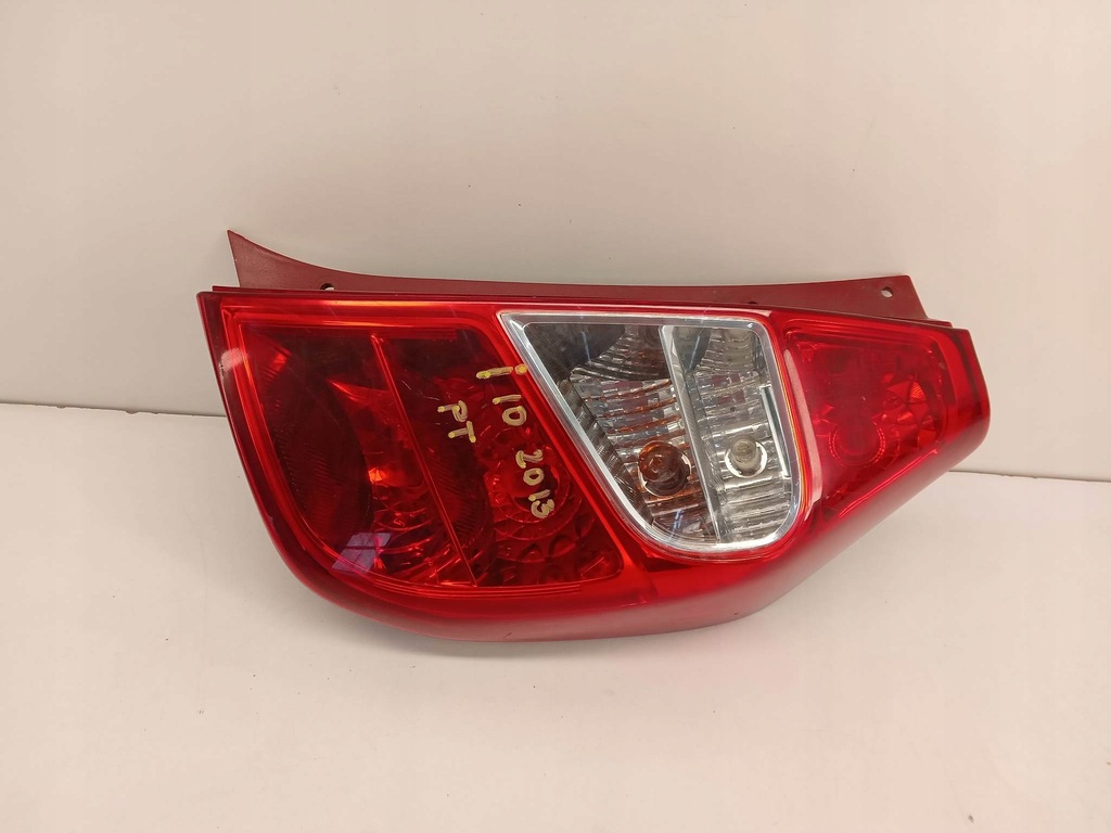 фото №1, Hyundai i10 lift лампа правая задняя 11-13