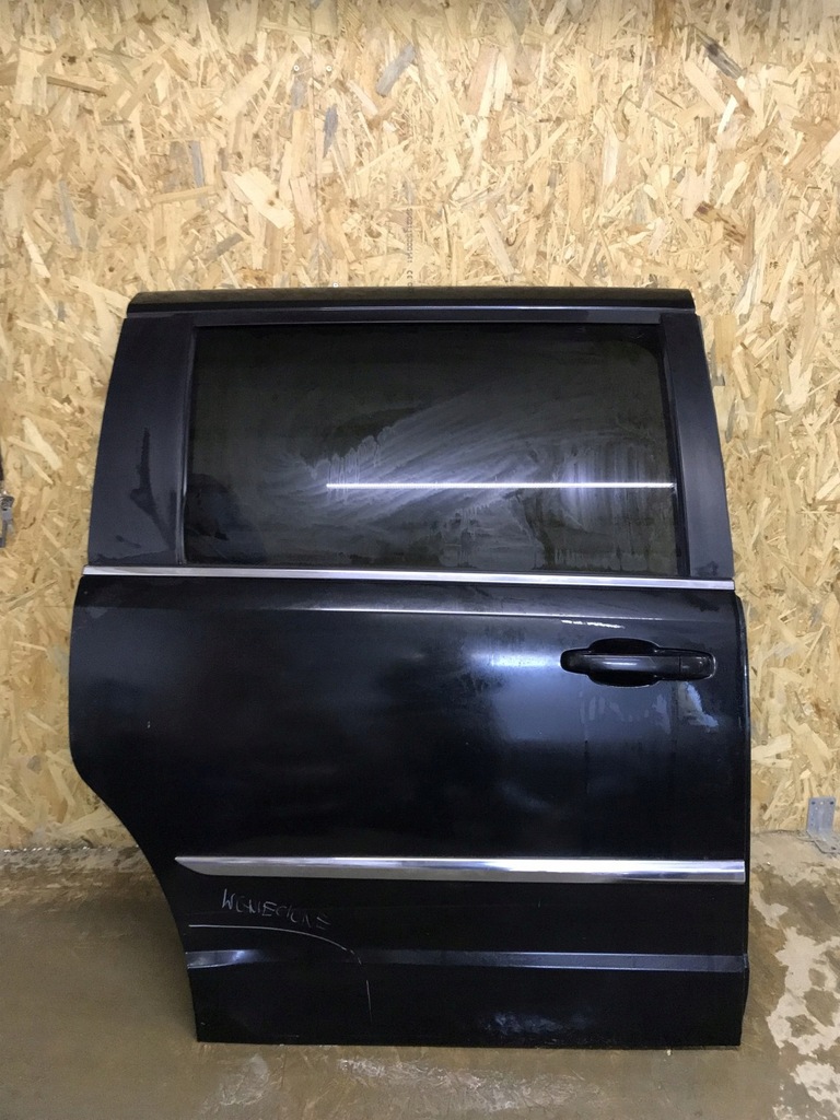 фото №1, Chrysler town & country 2011 дверь правое задняя полный