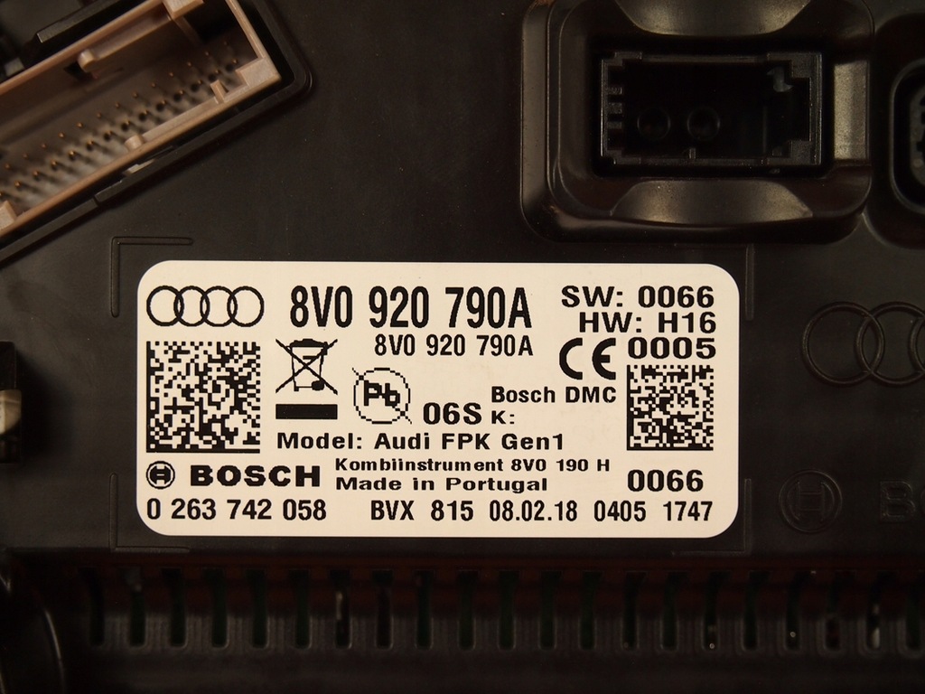 фото №13, Audi s3 a3 8v виртуальный cockpit счетчик 8v0920790a