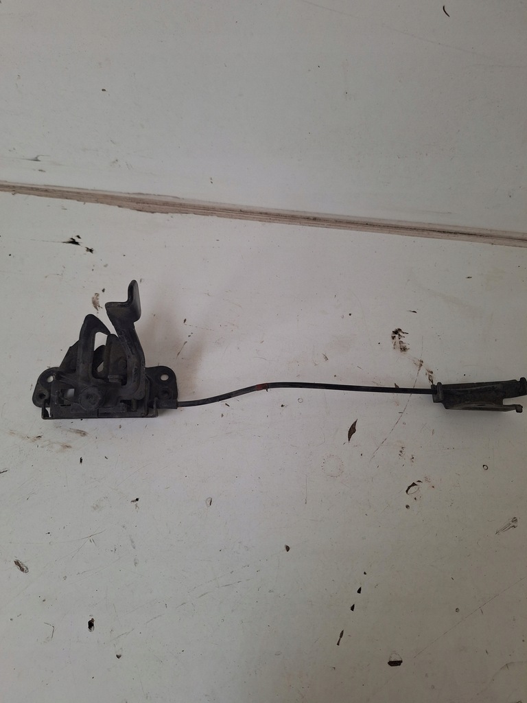 фото №1, Kia ceed 2 ii 2012 - 2017 капот замок капот перед 81130a2000 идеальное состояние !