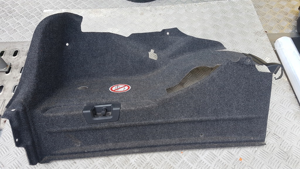 фото №1, Обивка багажника левая vw eos lift 1q0867427ab