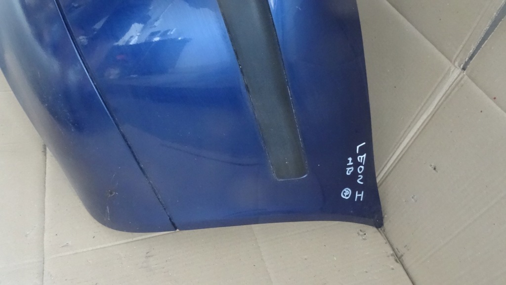 Leon i бампер задня 1m6807421 в Україні