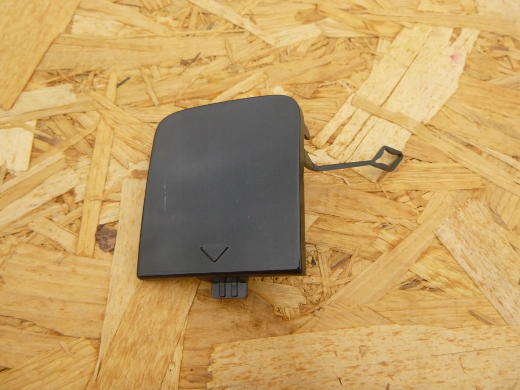 фото №1, Bmw f44 m-pakiet заглушка фаркоп hak бампер задня 51128075448