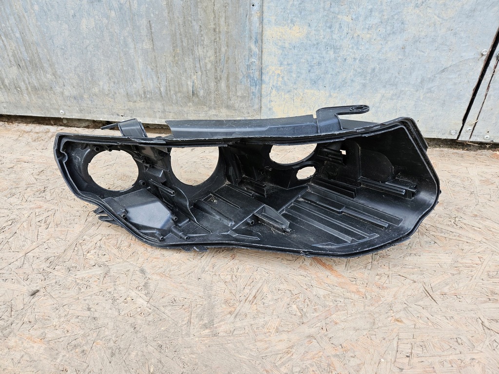 фото №1, Land rover discovery sport корпус лампы правая перед обычная