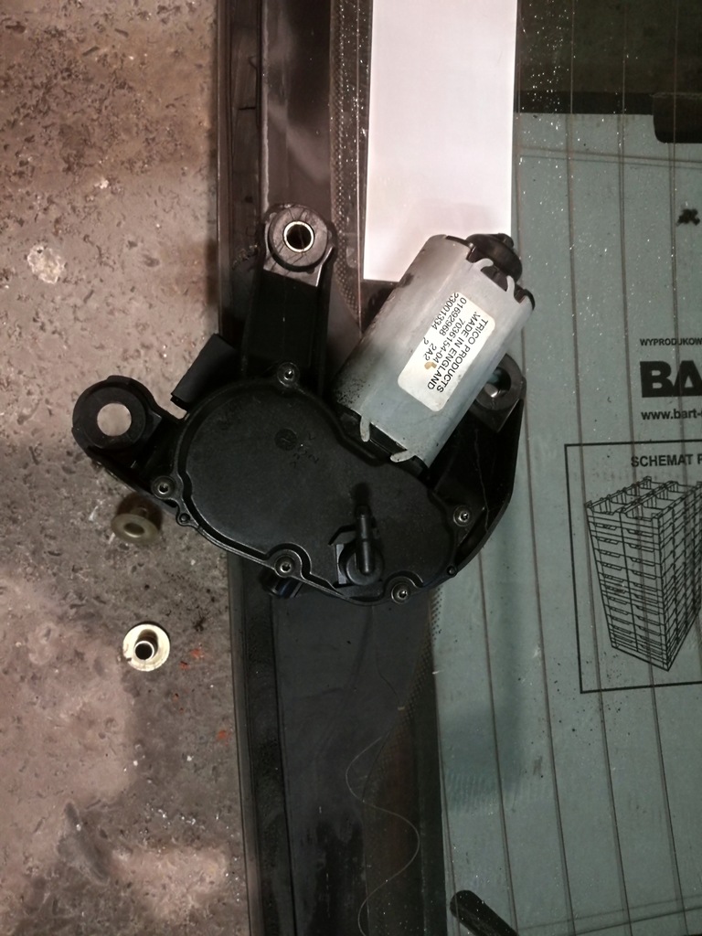 фото №4, Скло задня mini cooper з двигуном двірники kpl