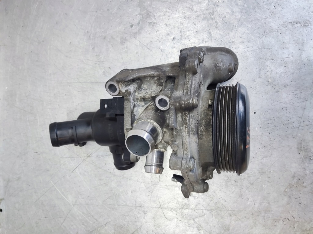 фото №1, Mercedes w176 w246 2.2 cdi насос wody a6512000501