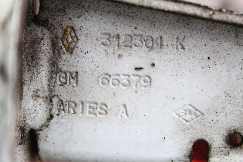 фото №9, Петля правого створки нижній 66379 opel vivaro a 1 i lift 06-14