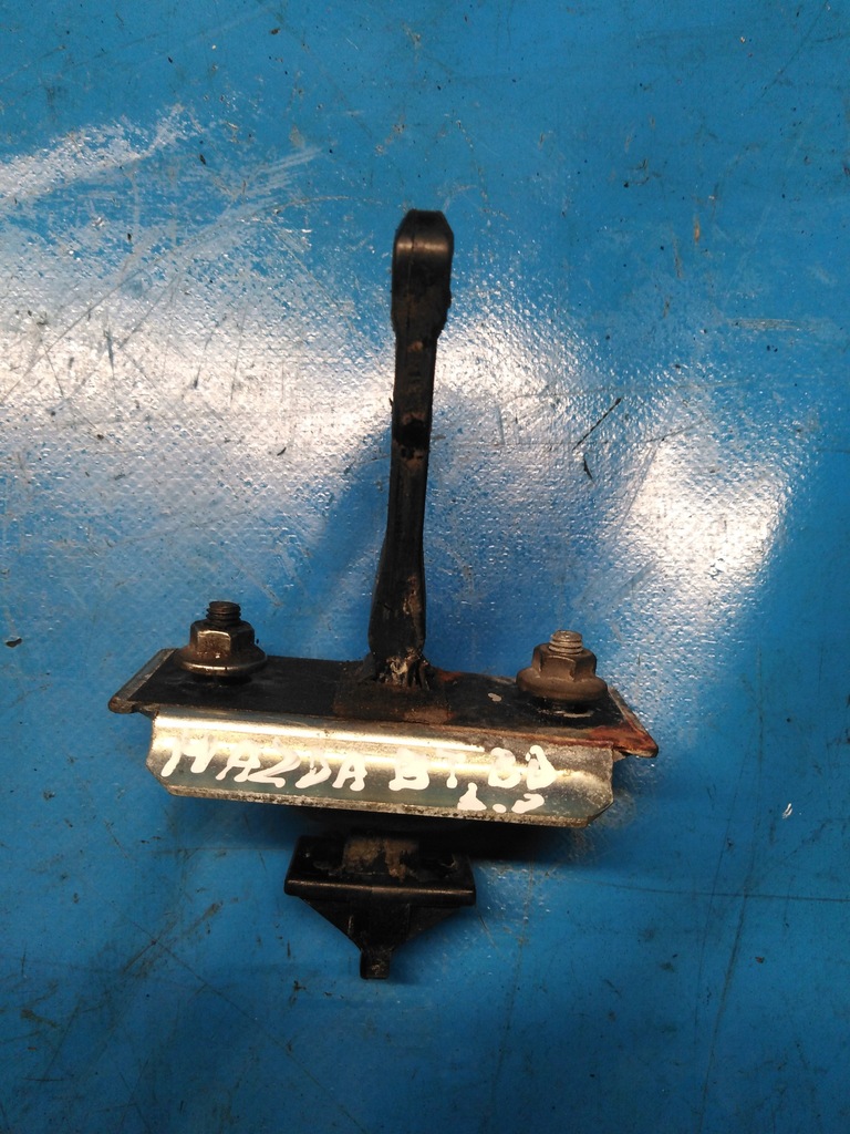 фото №1, Ограничитель дверь левый перед mazda bt50 ford ranger iii