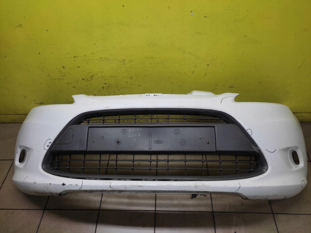 Купить Ford fiesta mk7 бампер перед