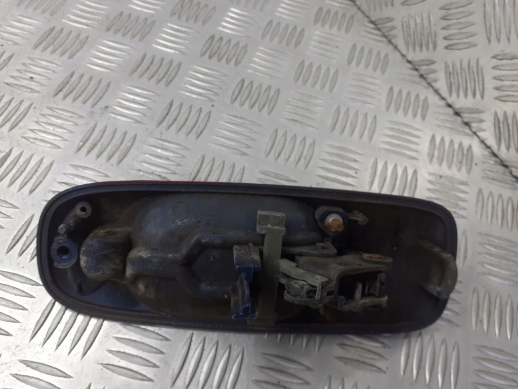 Ручка права задня зовнішня dodge caravan 3.3 Доставка