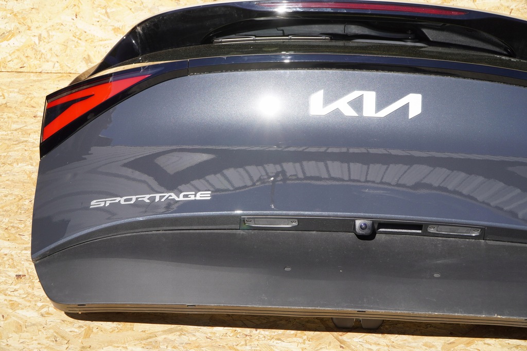 фото №11, Крышка багажника задняя багажника комплектная лампа камера sportage v 23r h8 0km 21-