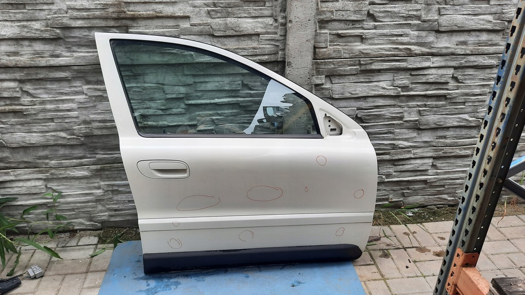 фото №1, Дверь перед передние правое volvo xc70 00-04r