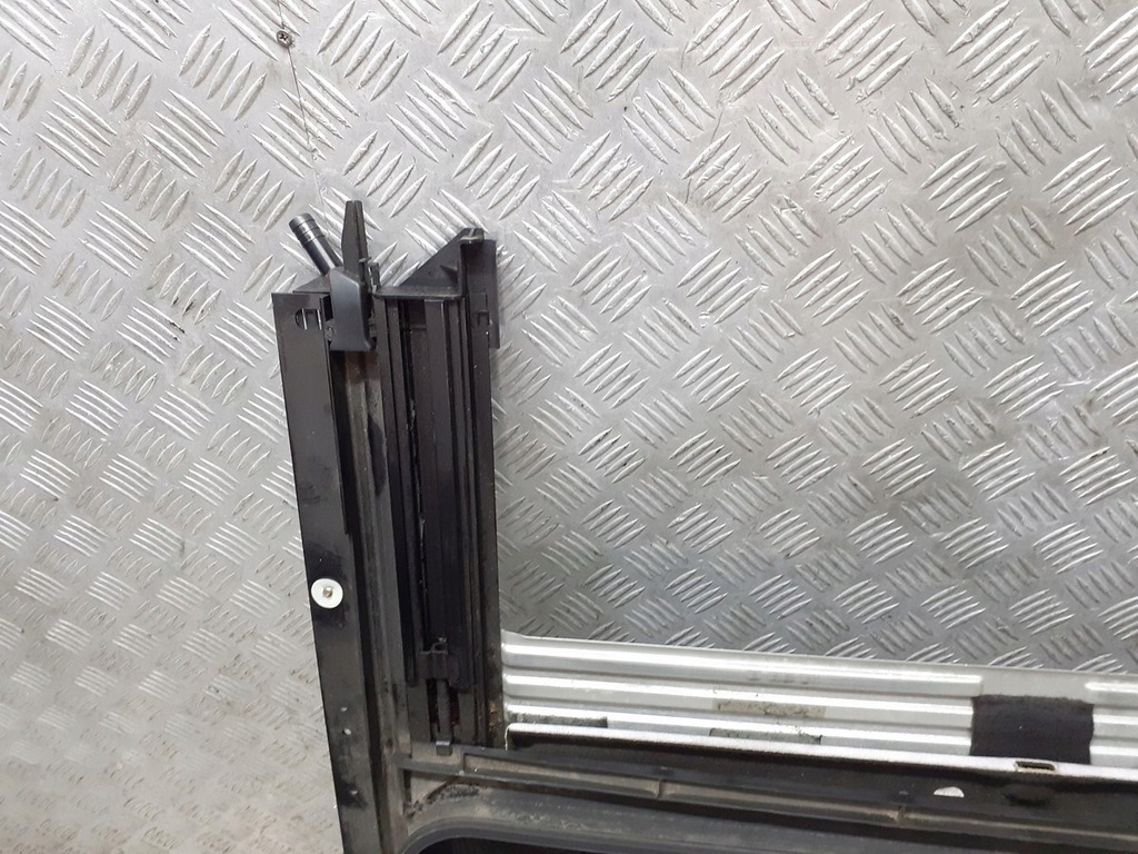 фото №9, Люк mercedes vaneo