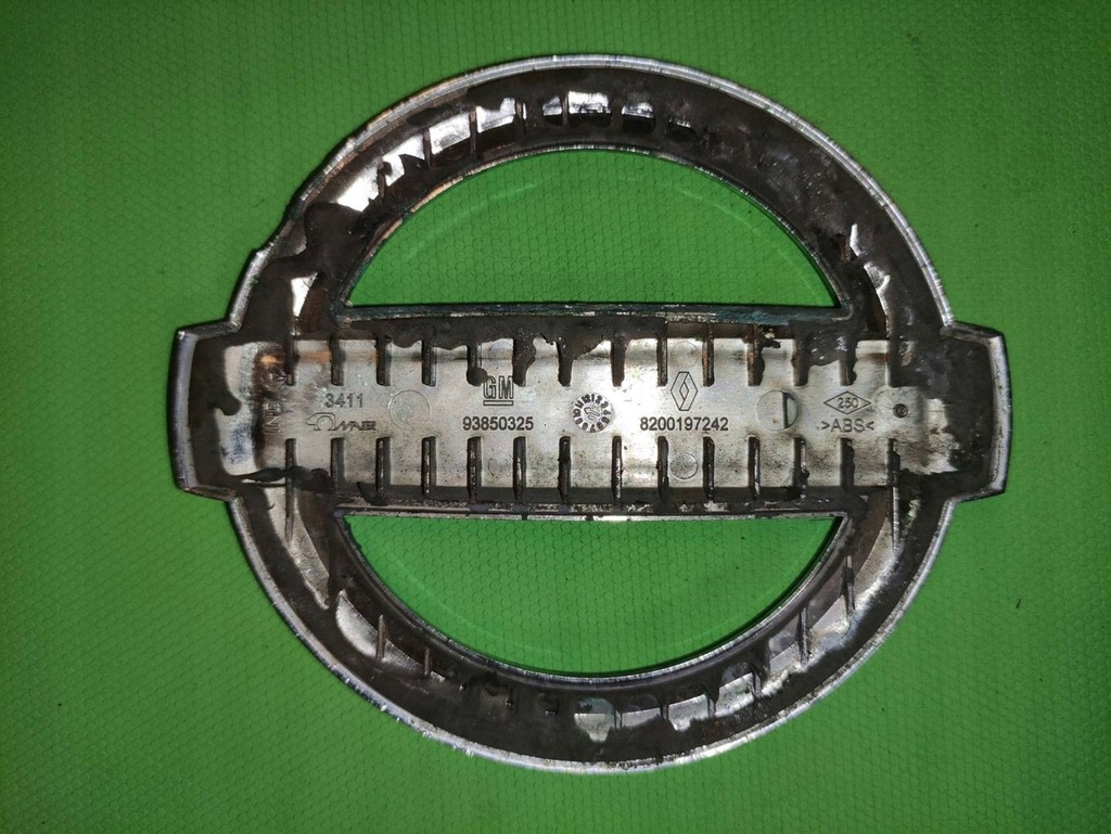 фото №2, Nissan primastar емблема задня двері 8200197242