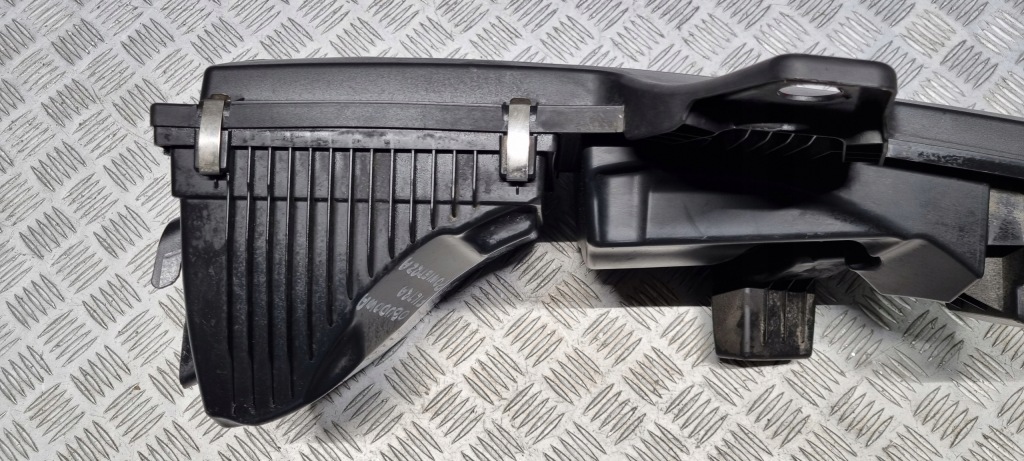 Bmw f20 f21 корпус фильтра воздуха 7597582 Киев