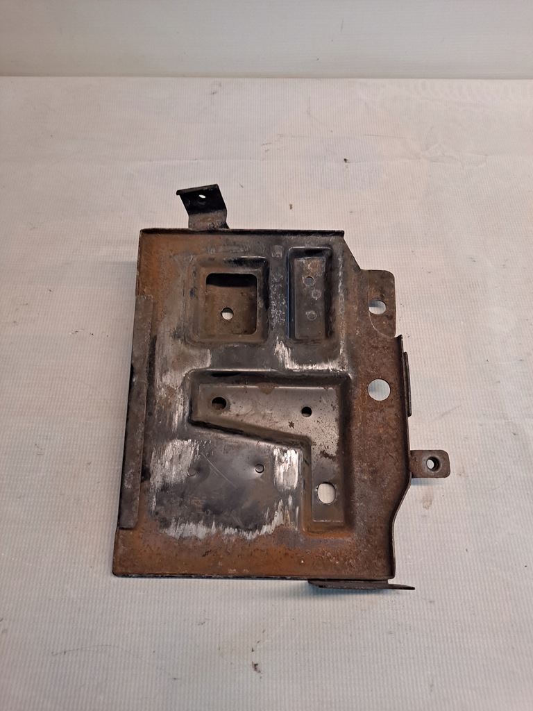 фото №1, Основание аккумулятор hyundai coupe ii 2.0