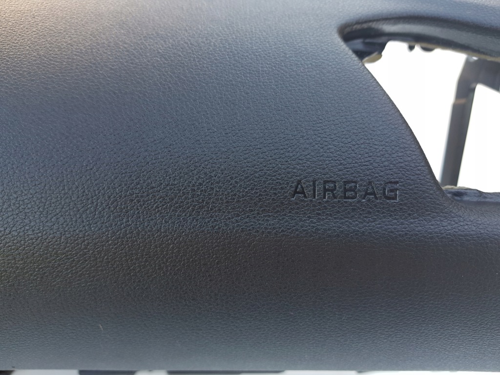 фото №7, Консоль приборная панель приборная панель citroen c4 2 подушка безопасности 2 ремни