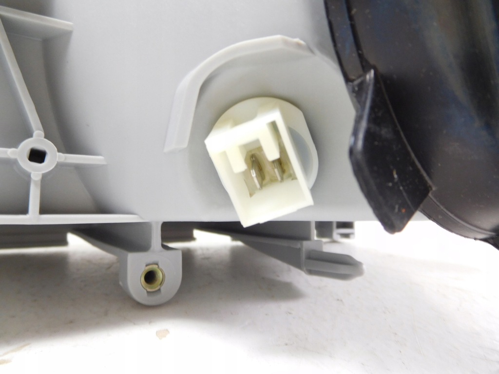 фото №8, Лампа правий перед lancia dedra 89-99 оригінальний номер 82432715