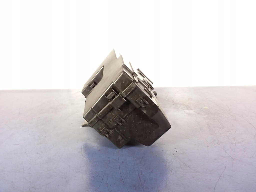 фото №4, Jaguar xf x250 коробка предохранителей