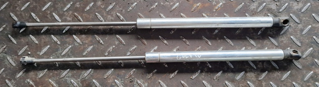 фото №1, Амортизаторы крышки vw golf iv