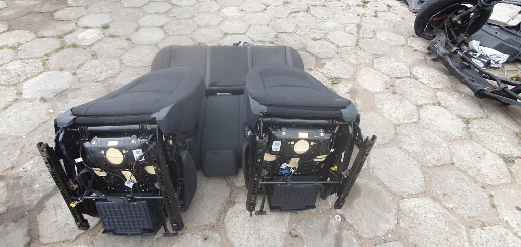 фото №6, Сиденья заднее сиденье комплект hb fr czerwona nić подушка безопасности seat leon iii eu