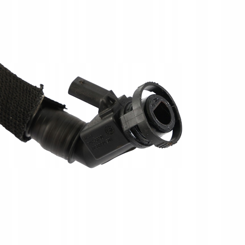 Mercedes w177 шланг труба пабтрубок  вентиляция картера a6540104401 Доставка