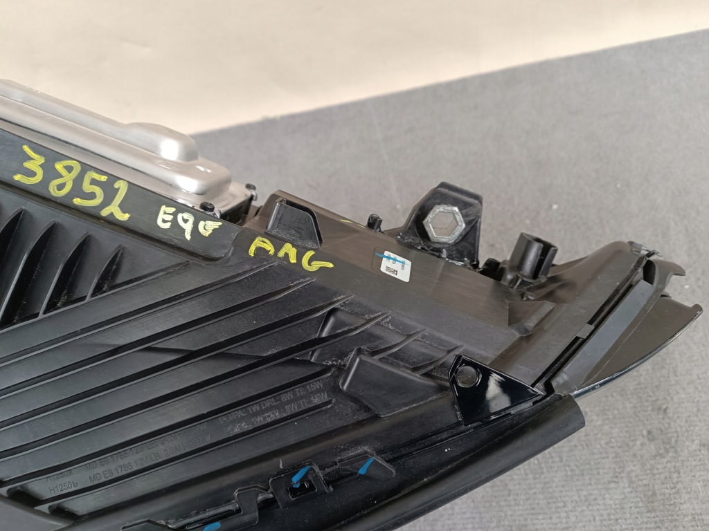 Купити Mercedes eqe amg a294 w294 лампа права передня full led a2949063201