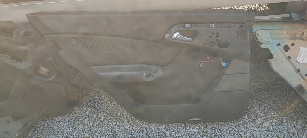 фото №7, Оббивка обшивки czarna шкіра mercedes w220 long