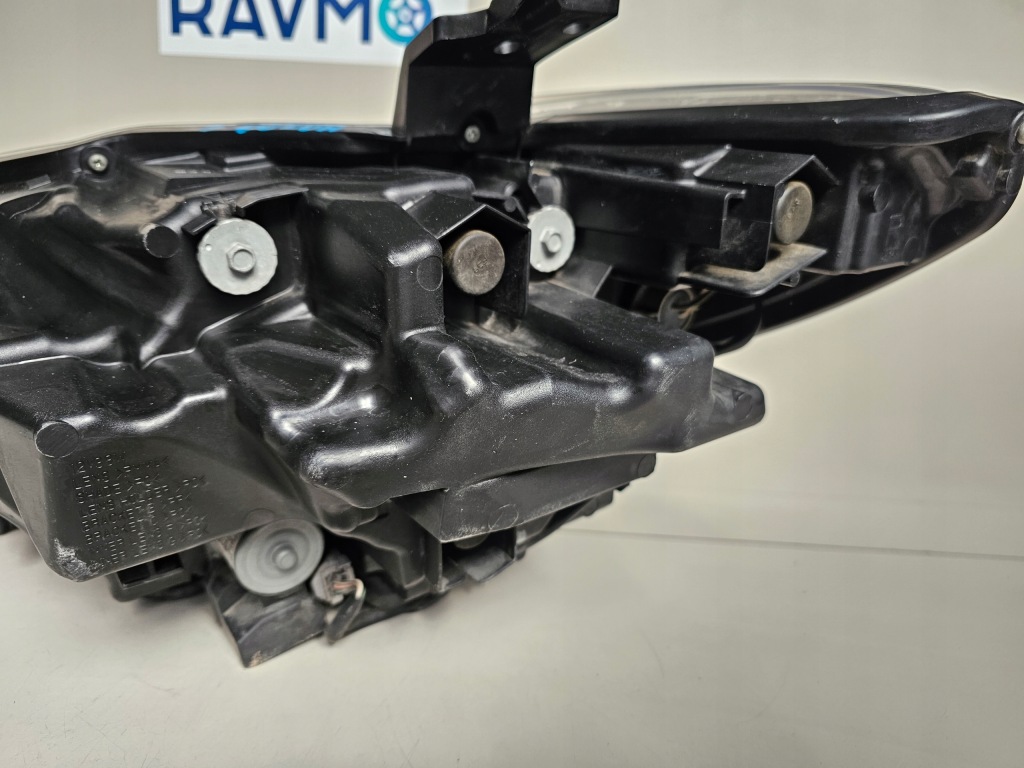 Фара передня правий праві перед mazda 6 gj рестайлінг  full led європа Ціна