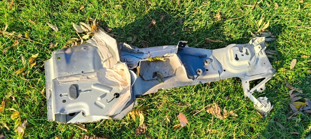 фото №3, Четверть подкрылок лонжерон левая перед jeep renegade цвет 601