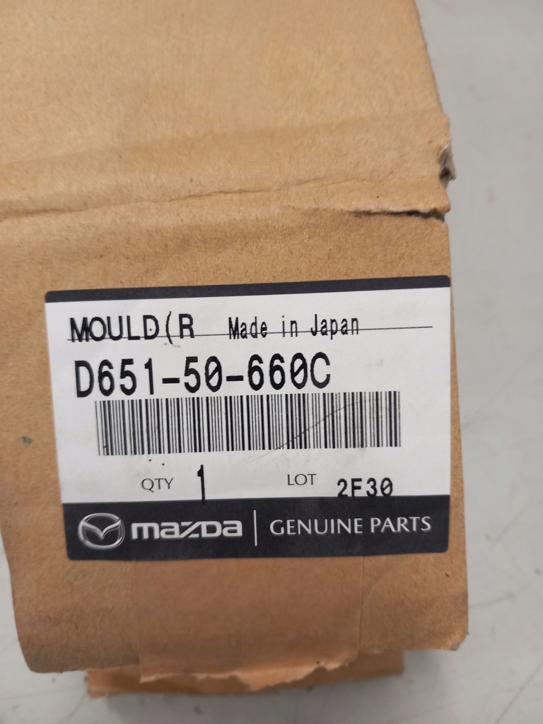 фото №6, Молдинг ущільнювальна скло правий задня mazda 2 11-14 d651-50-660c