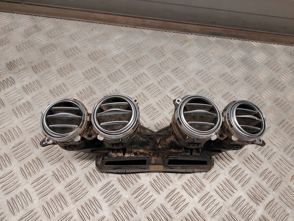 фото №6, Mercedes-benz s w222 a2228310245 ґрати обдув