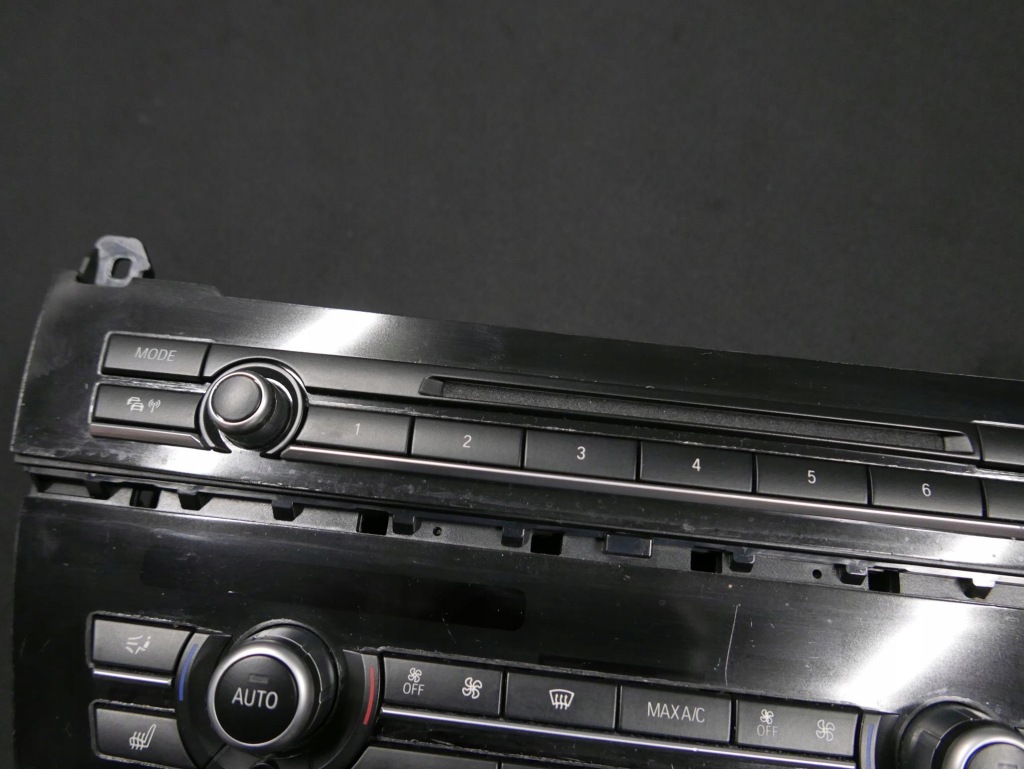 Bmw f07 f10 f11 панель радио кондиционера 9299012 Цена