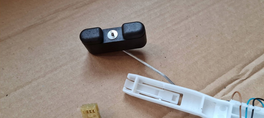 фото №5, A4 b9 8w lift датчик уровня топлива бака 2.0 8w0919047e a5 8w