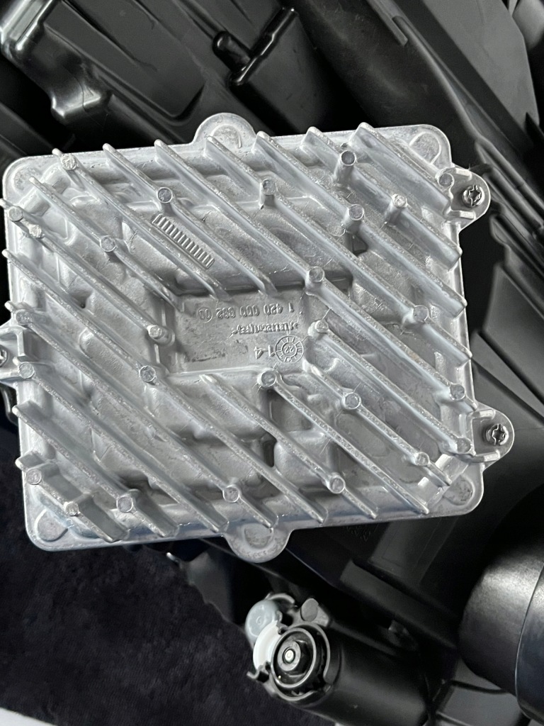 фото №14, Лампи лампа права ліва перед передня maserati granturismo europa