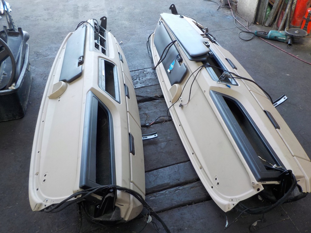 фото №1, Actros mp4 консоль бардачок бардачки верхний