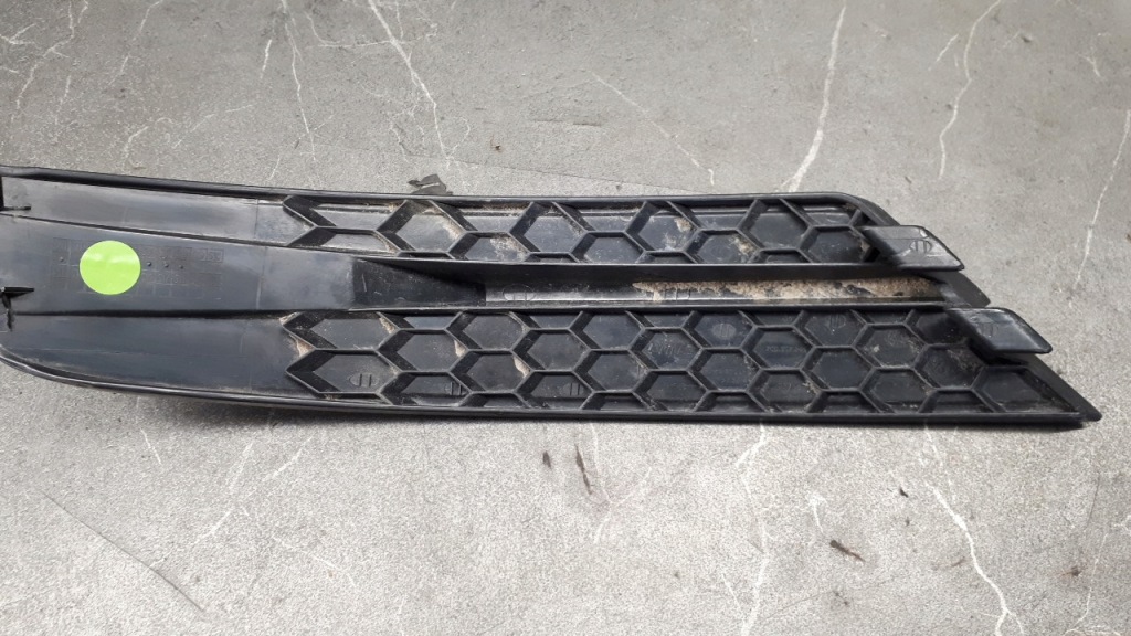 фото №1, 7c0807246 решётка бампера правая vw crafter ii