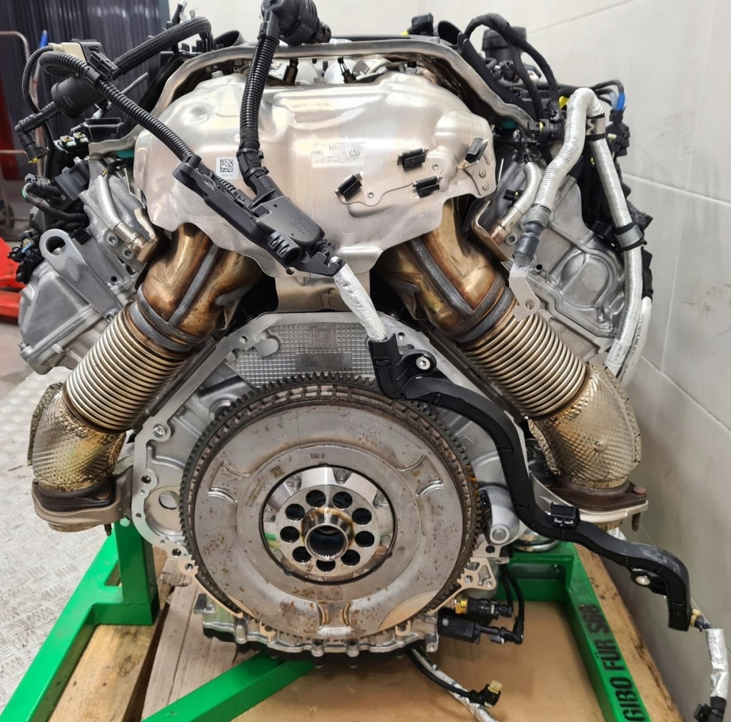 Bmw x5 g05 x6 g06 x7 g07 fabrycznie новий двигун комплект  s68b44a 390kw 530km Недорого