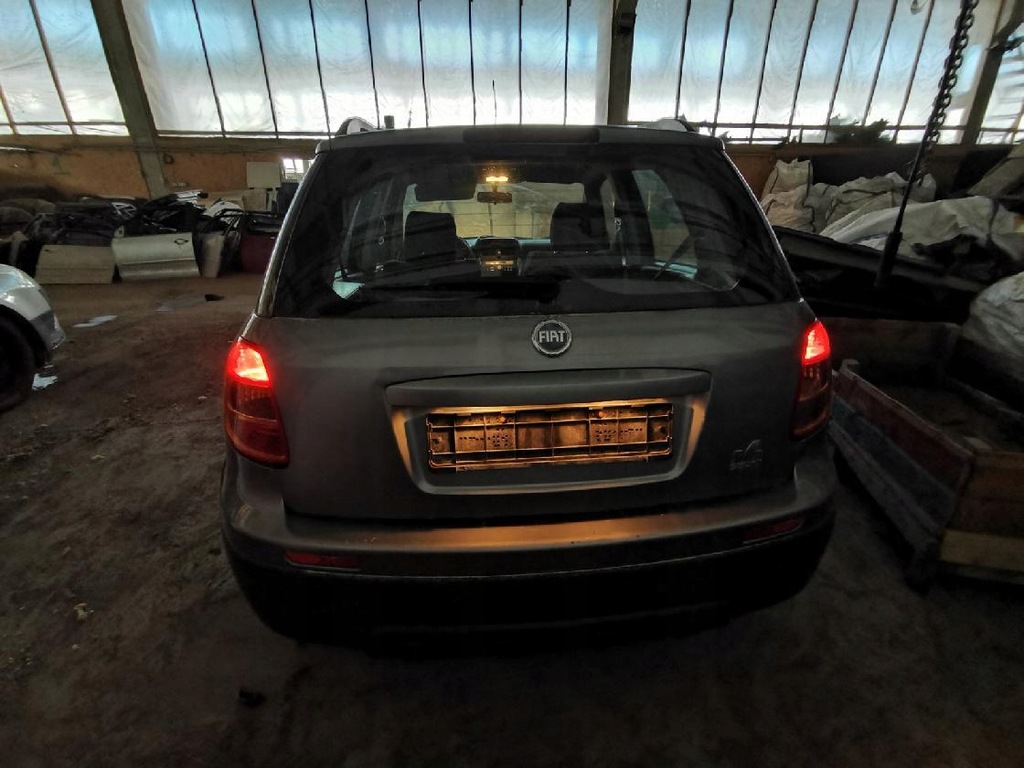 фото №10, Fiat sedici коробка предохранителей 2008 1.9l 3677079j21 36770-79j21, l0t771