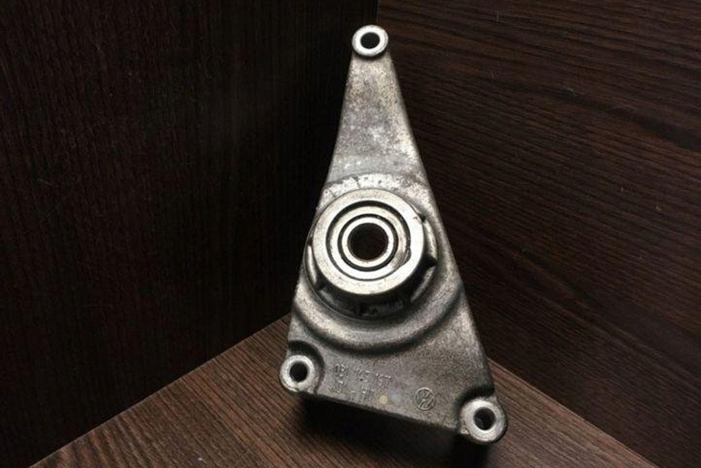 фото №6, Передняя подушка двигателя vw crafter 30-50 flatbed 2f_ 03l145167 2.0l