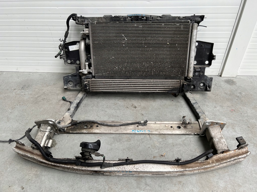 фото №1, Pas передний радиатор renault megane iii