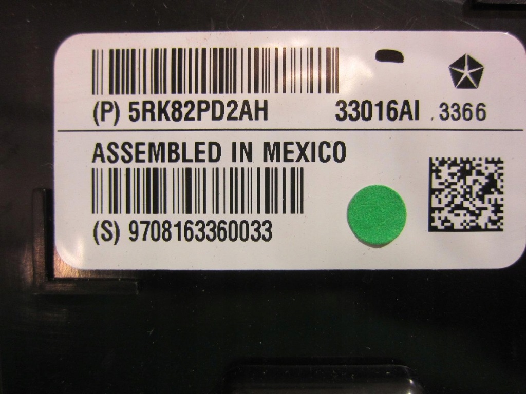 фото №9, Chrysler pacifica 17 ліхтарі стельовий 5rk82pd2ah